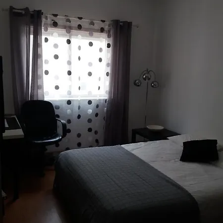 Casa Pinheiro Дом отдыха Вила-ду-Биспо